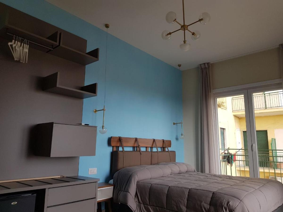 Euforia - Tre Sedi - Three Locations