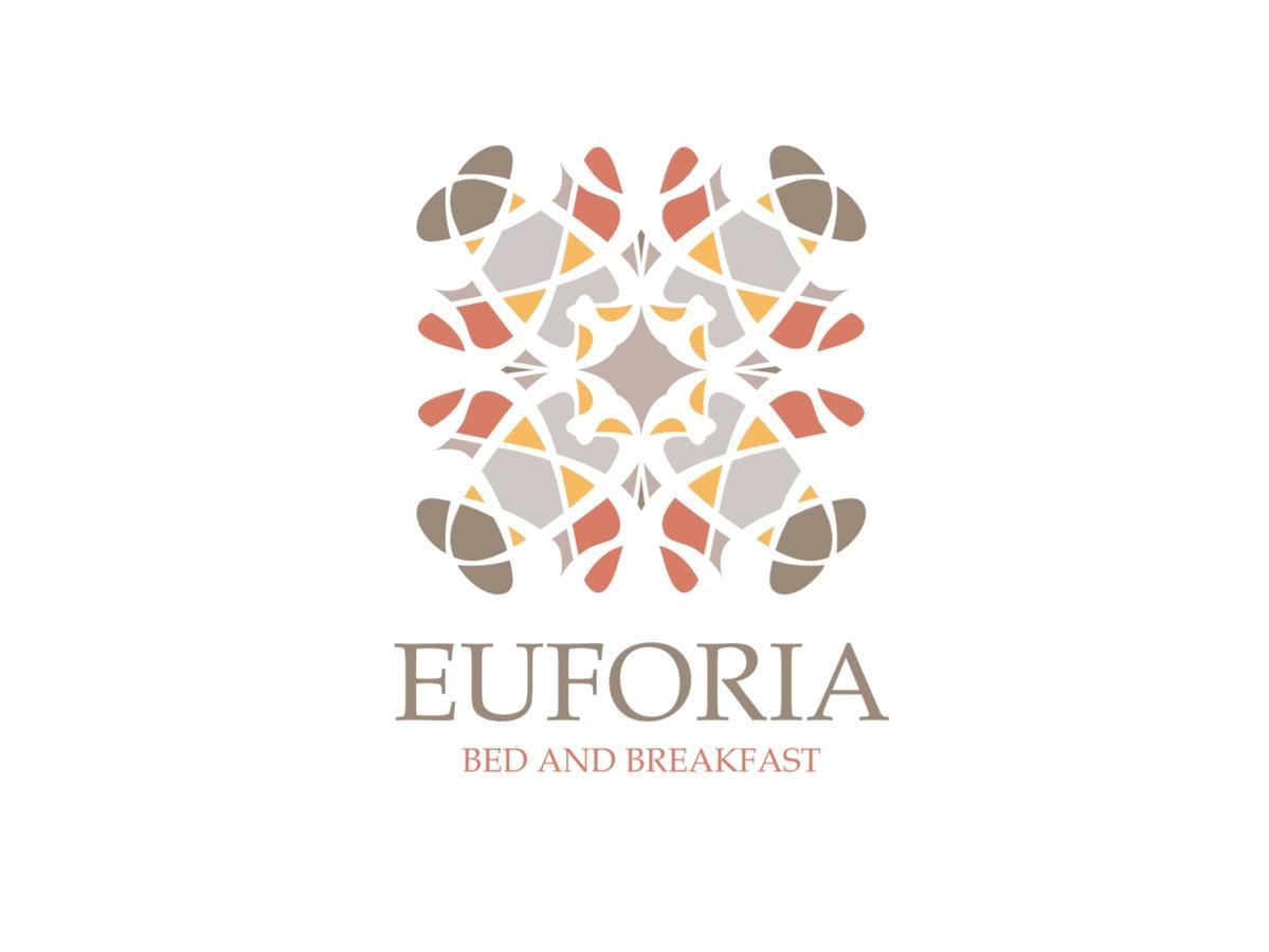 Euforia - Tre Sedi - Three Locations Neapel