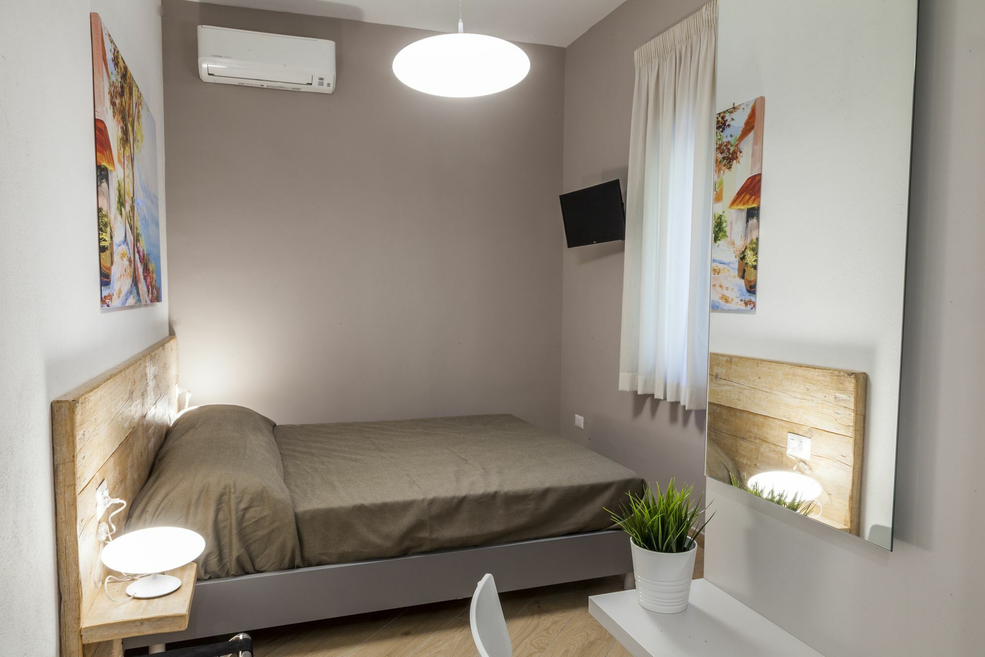 Euforia - Tre Sedi - Three Locations Bed & Breakfast 2*