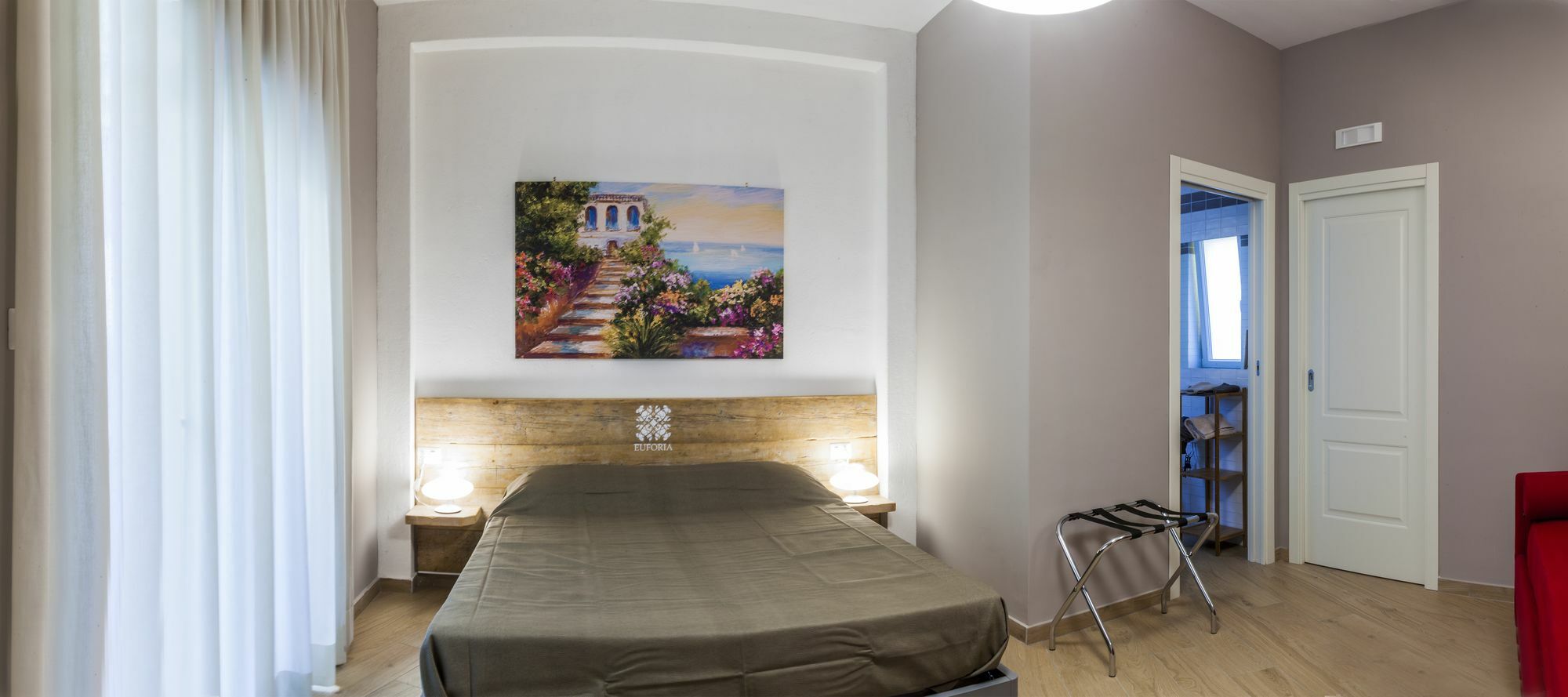 Euforia - Tre Sedi - Three Locations 2* Neapel
